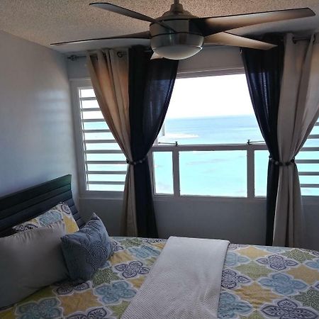 Breezy Beachfront Property With View Of Paradise Лукільо Екстер'єр фото
